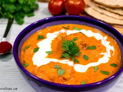 butter-chicken-recipe-in-blue-ceramics-bowl