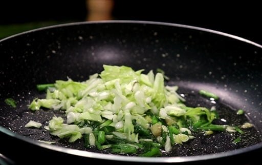 mix-chopped-cabbage-in-pan