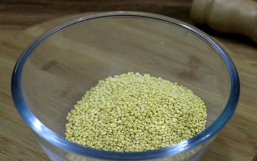 moong-dal-in-glass-bowl