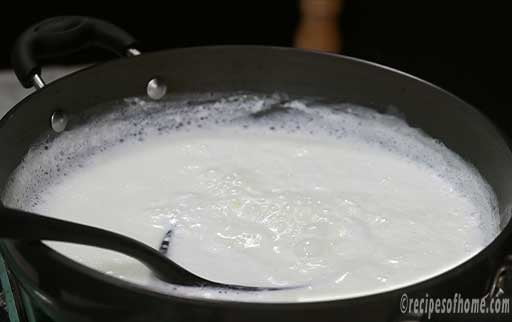 keep-boiling-milk-and-stir-continuously