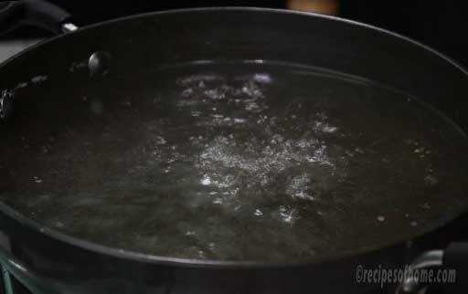 boil-the-sugar-syrup