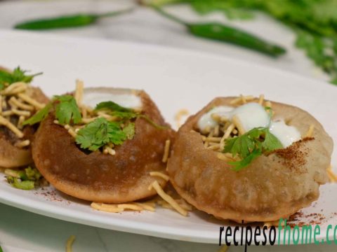 street style dahi batata puri or dahi puri recipe serve on white plate