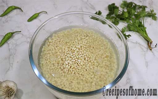 saoak urad dal in sufficient water