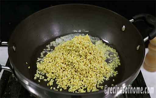 add moong dal in kadai