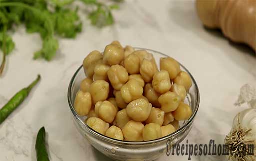 boil chickpeas