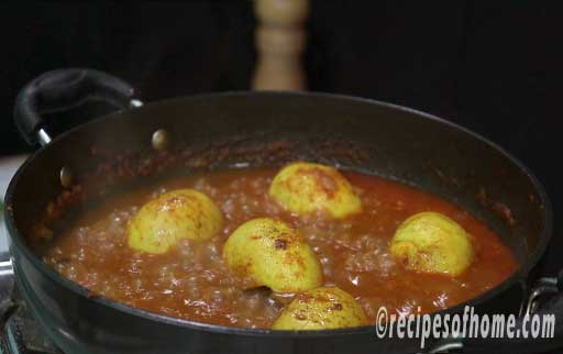 simmer egg gravy for 6 min