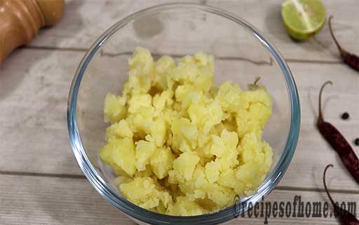 chopped boil potatoes in a bowl