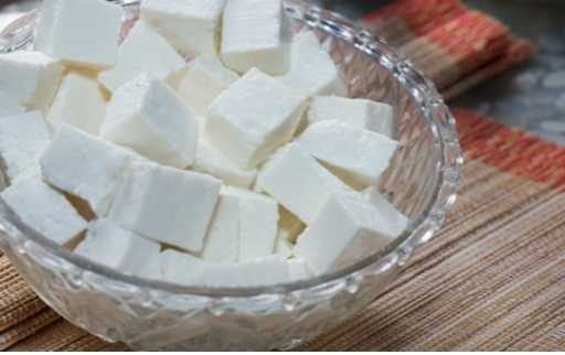 soak paneer in water