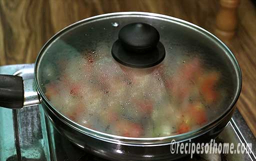 cook tomato onion mixture till mushy