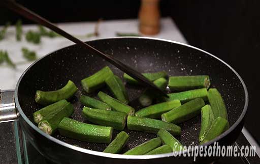 saute the bhindi