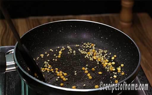 saute mustard seeds , urad dal , chana dal