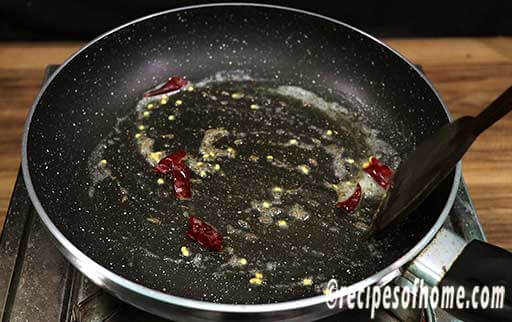 saute dried red chili