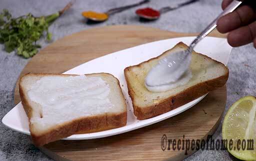 apply mayonnaise on bread