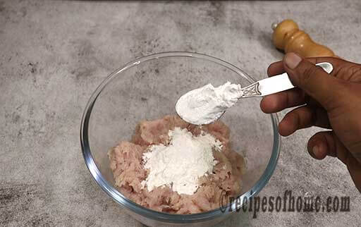 add cornstarch, chicken keema in a bowl