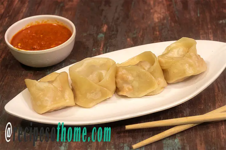 chicken momos recipe , chicken momo