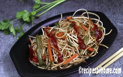 serve veg noodles recipewith sauce 