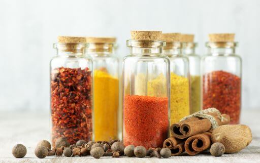 store spices in an airtight container