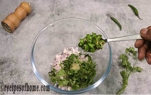 mix coriander leaves , green chilies , ginger garlic paste