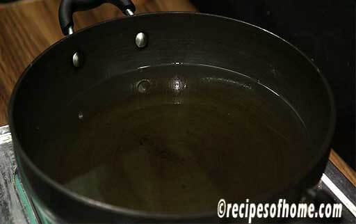 heat oil in a deep bottom pan
