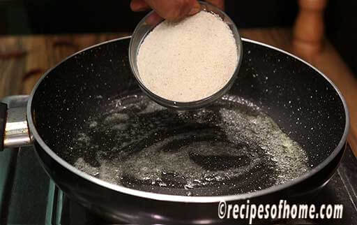 add rava or suji in pan