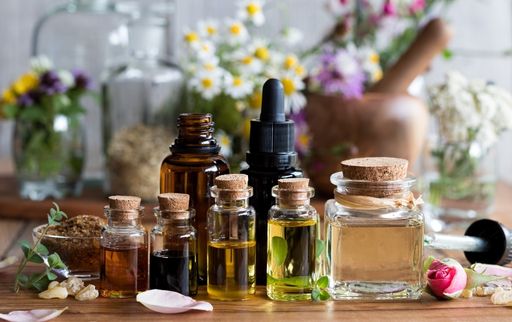 Essential oils prevent cockroaches in the kitchen