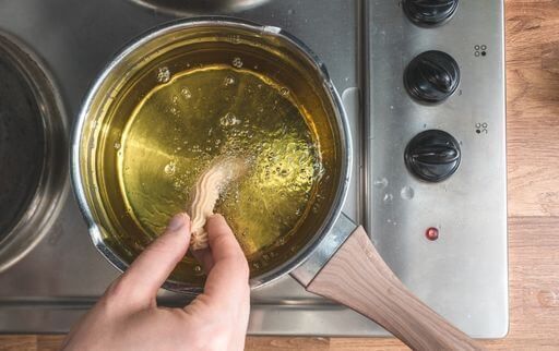 How to check oil is hot enough for frying
