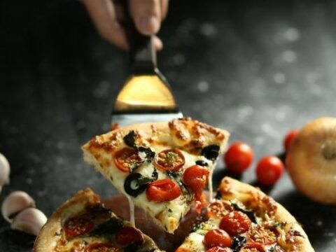 How to make Homemade Pizza Step by Step