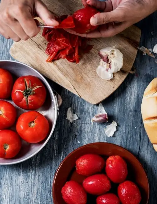 How to Peel Tomatoes easily