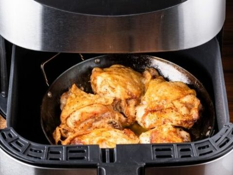 How to cook frozen chicken : 4 easy ways