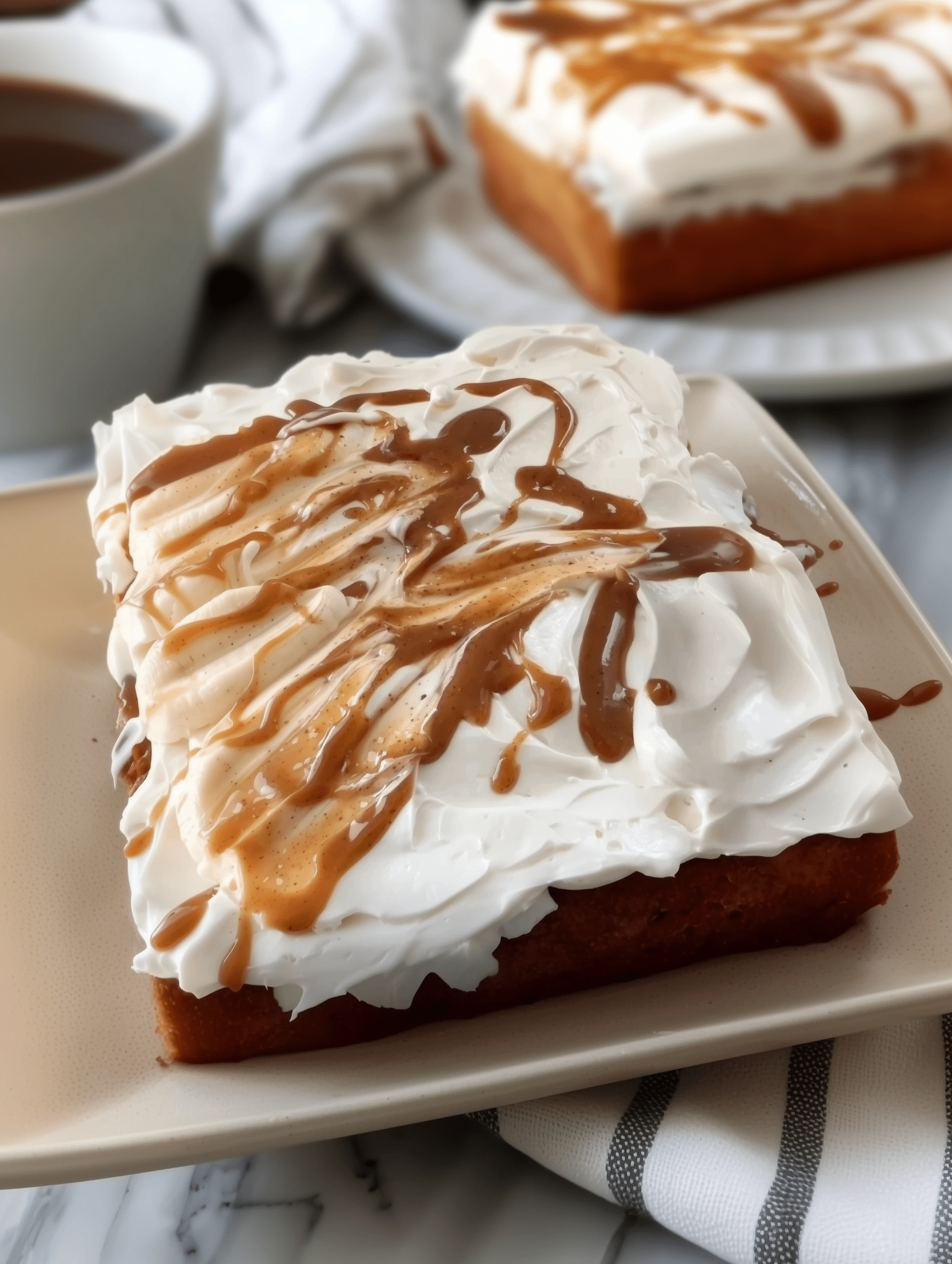 salted caramel banana cake gluten free 0 Salted Caramel Banana Cake