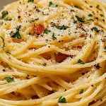 Spaghetti with Garlic and Oil Aglio E Olio 1